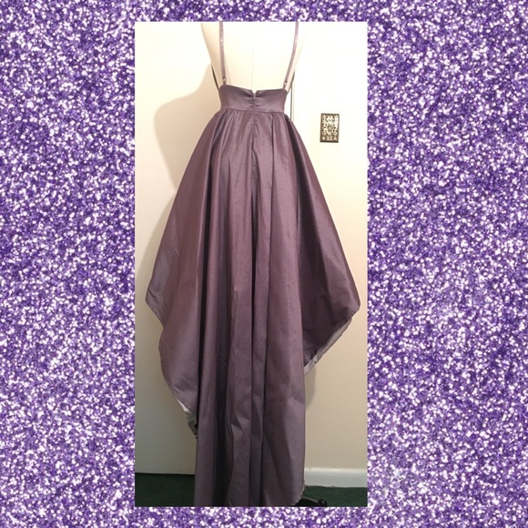 Prom dress - Picture 2 of 4